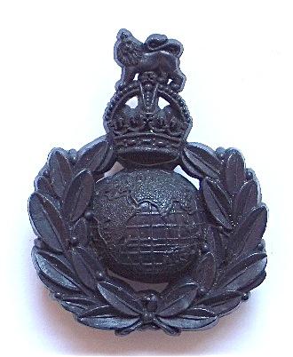Royal Marines dark blue WW2 plastic economy cap badge by A.Stanley & Sons, Walsall