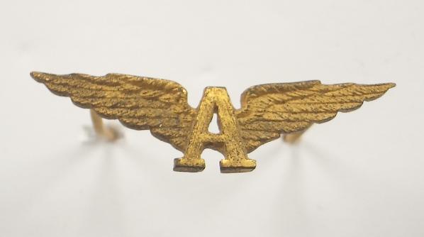 WW1 Royal Naval Air Service winged ?A? RNAS shoulder board badge.