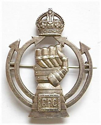 Royal Armoured Corps early WW2 Officer's 1941 hallmarked silver cap badge.