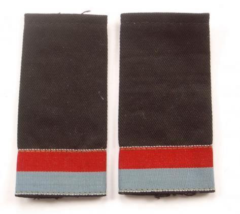 5 RTR pair of Royal Tank Regiment epaulette slides.