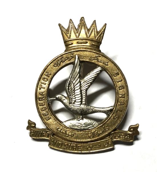 Malay Federated Signals cap badge c1956 - 1961