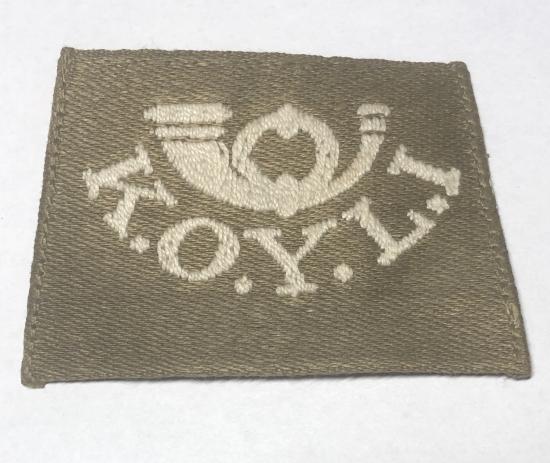 KOYLI WW1 cloth slip-on shoulder title