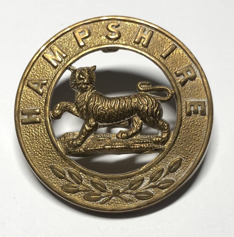 Hampshire Regiment helmet plate centre c1881-1914.