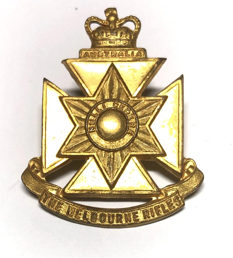 Australia. The Melbourne Rifles post 1953 slouch hat badge by Stokes.