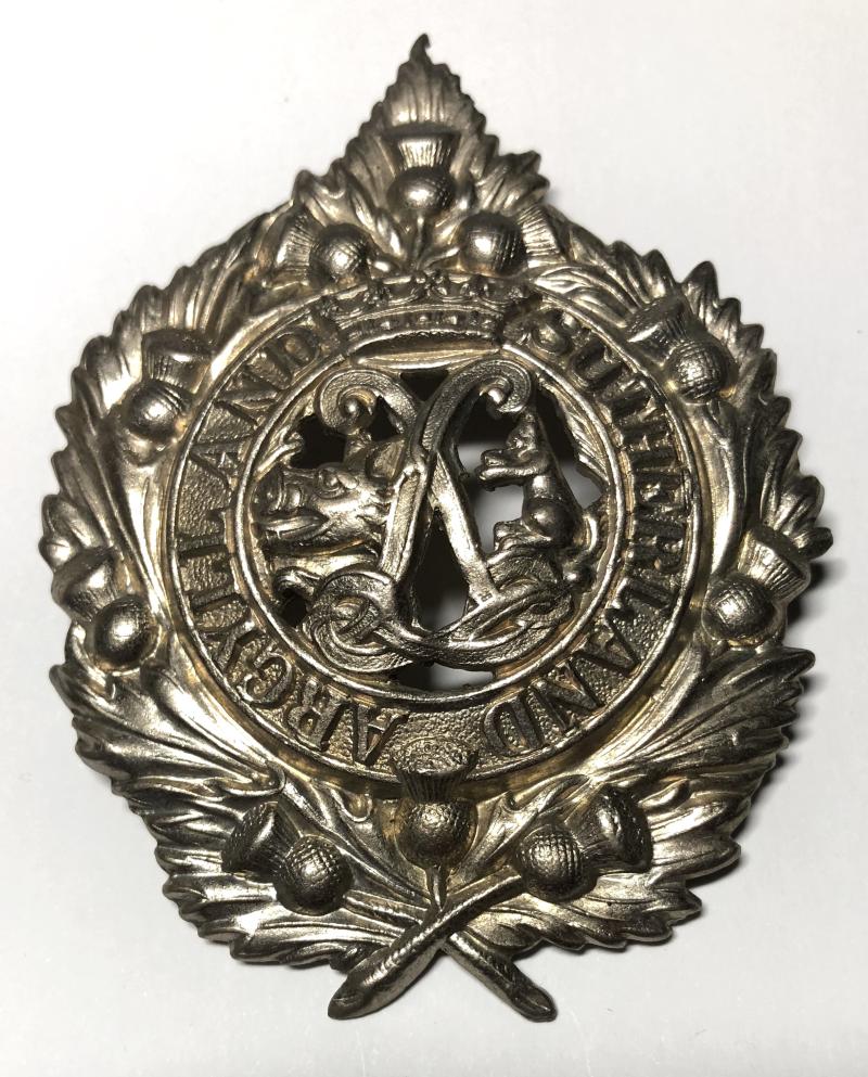 Scottish Argyll & Sutherland Highlanders WW2 era glengarry badge.