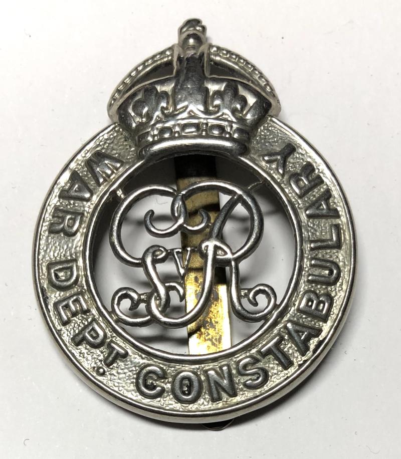 War Department Constabulary GvR cap badge.