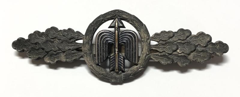 German Third Reich WW2 Luftwaffe 2nd Class Operational Flying Clasp for Day Fighter by G.H. Osang, Dresden.