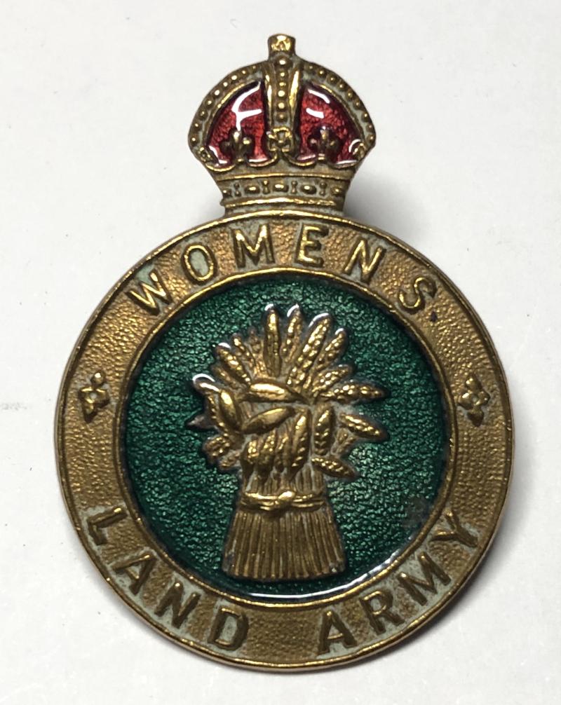 WW2 Womens Land Army WLA hat and uniform badge.