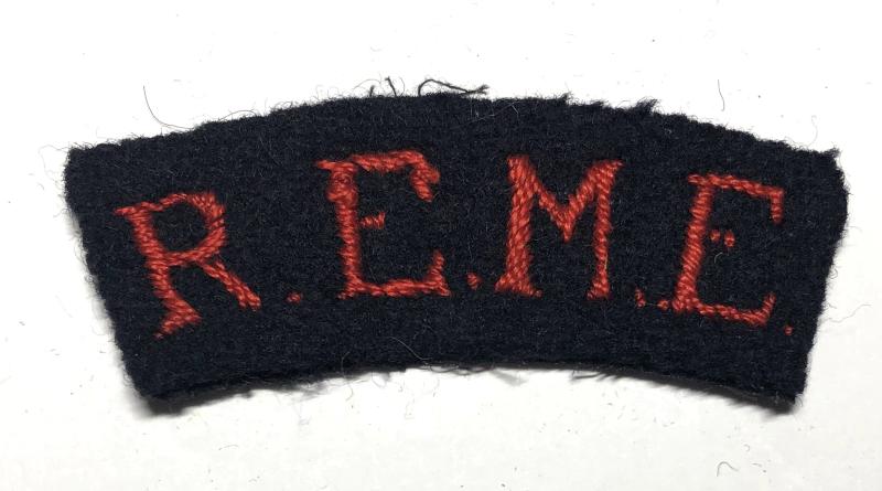 REME Royal Electrical & Mechanical Engineers early WW2 shoulder title.