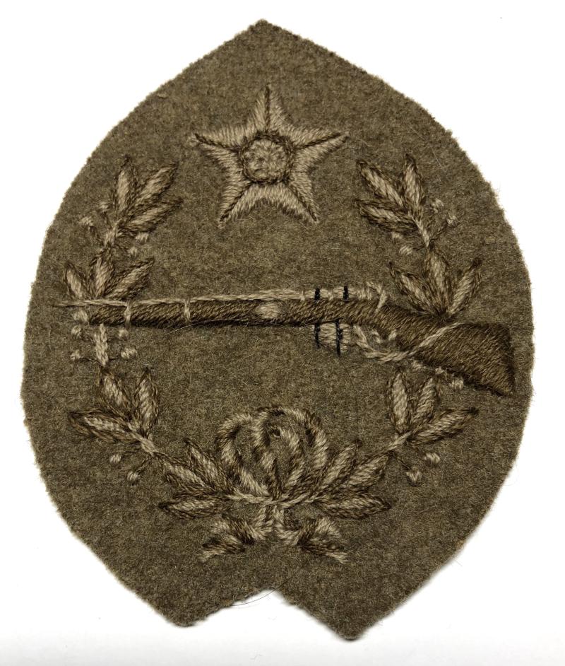 Prize cloth arm badge for best shot of Corporals in the regiment.