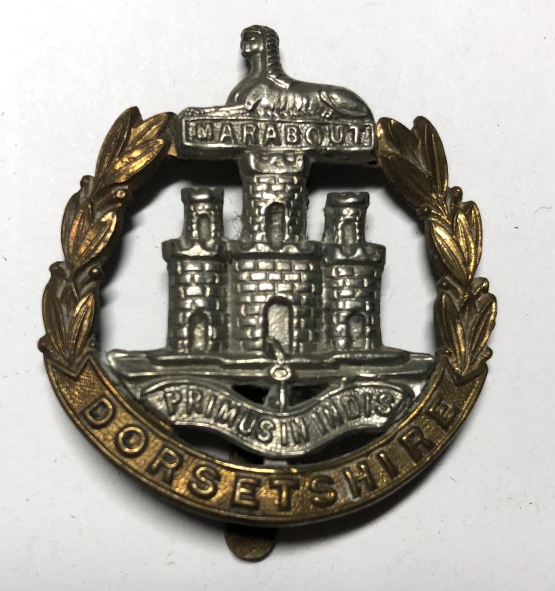 Dorsetshire Regiment WW1 cap badge.