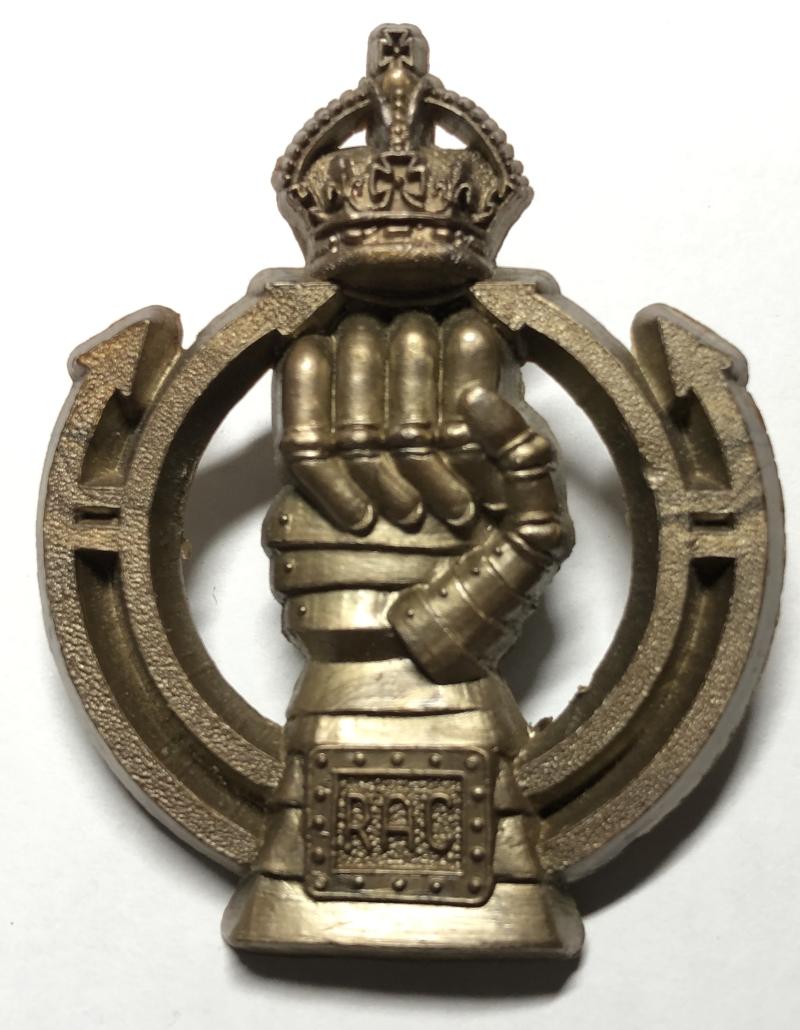 Royal Armoured Corps (R.A.C.)  WW2 plastic beret badge by A. Stanley & Sons, Walsall.