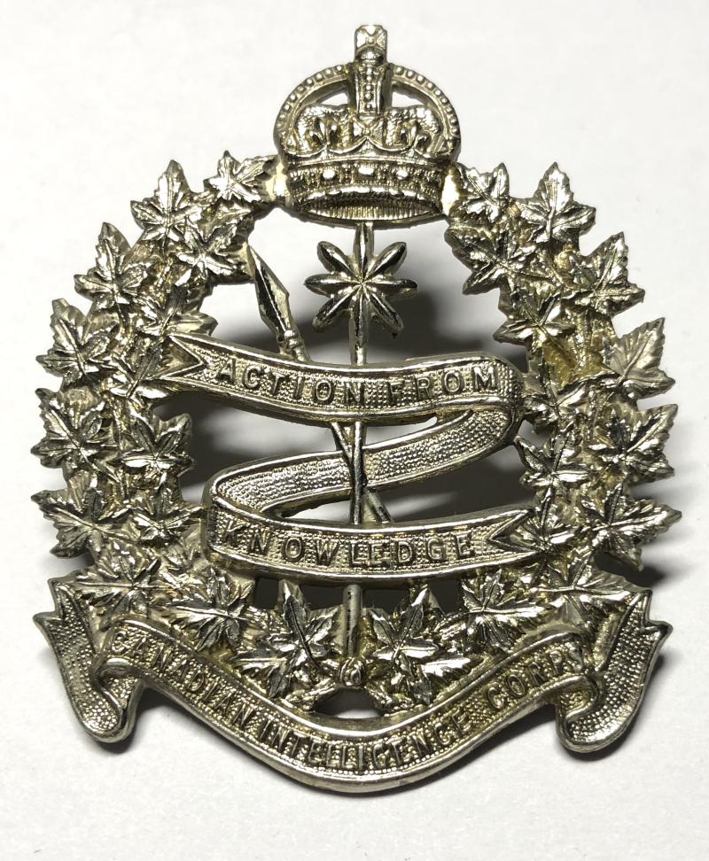 Canadian Intelligence Corps WW2 cap badge by W. Scully, Montreal.