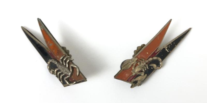 Polish WW2 4th Scorpion Armoured Regiment collar badges