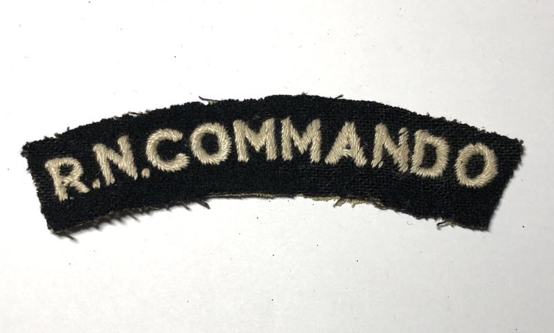 R.N. COMMANDO WW2 cloth shoulder title.