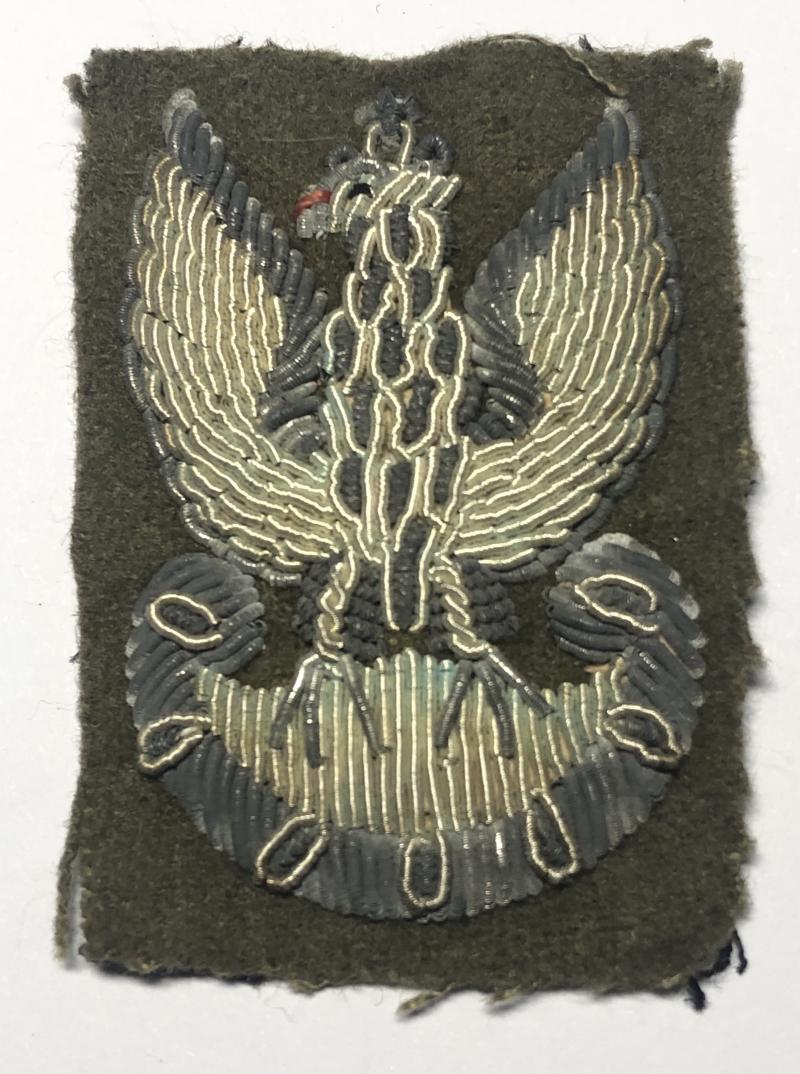 WW2 Polish Officer's beret badge.