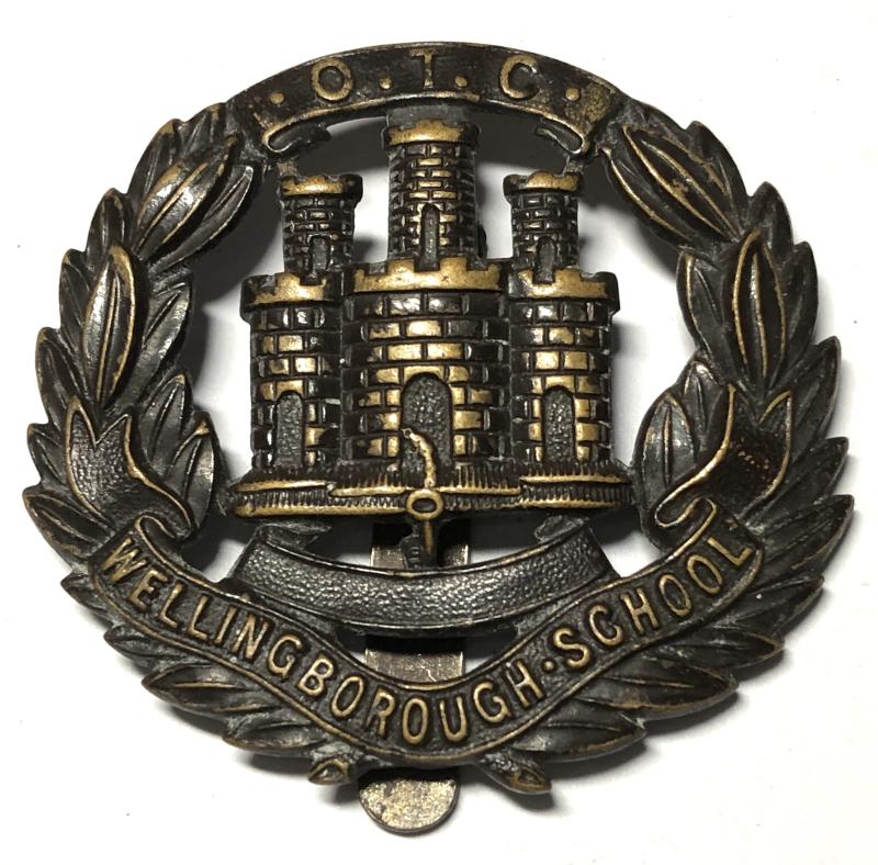 Wellingborough School OTC Northamptonshire cap badge c. 1908-40.