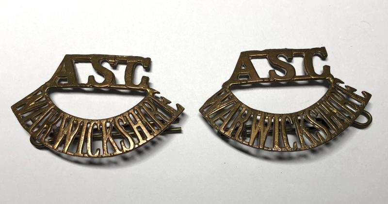 ASC / WARWICKSHIRE pair of WW1 shoulder titles.