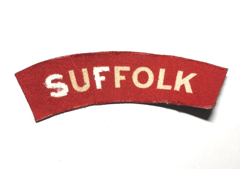 SUFFOLK WW2 printed shoulder title.