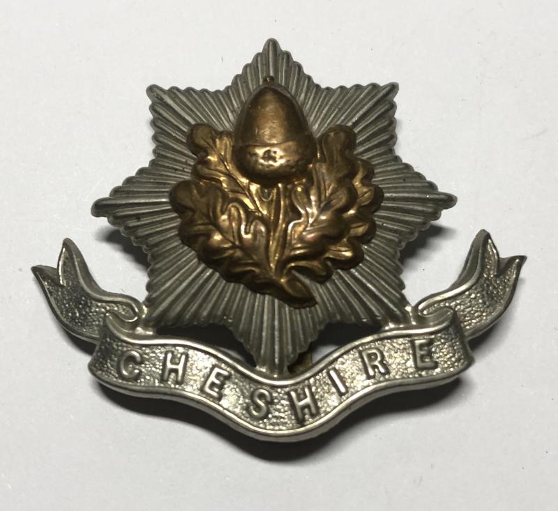 Cheshire Regiment WW1 cap badge.