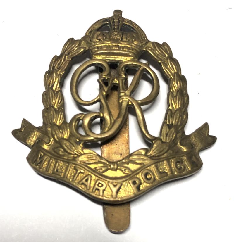 Corps of Military Police WW2 cap badge.