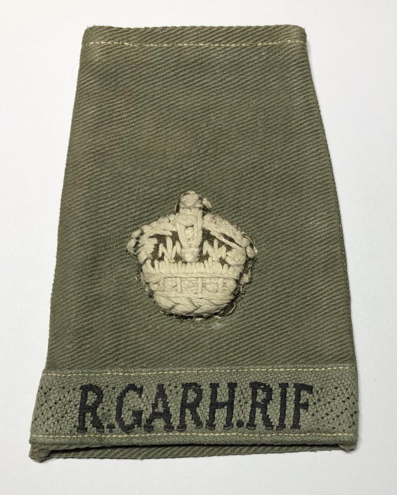 Royal Garhwal Rifles Indian Army WW2 Major's slip on shoulder title or lide.