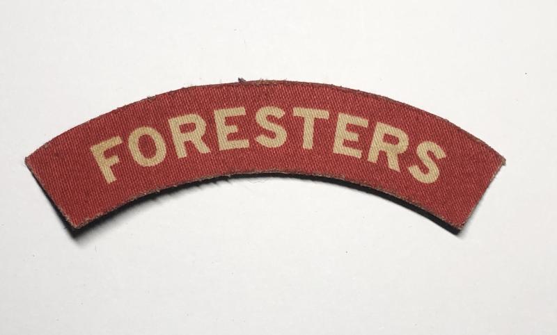 FORESTERS WW2 Notts & Derby Regiment printed infantry shoulder title.