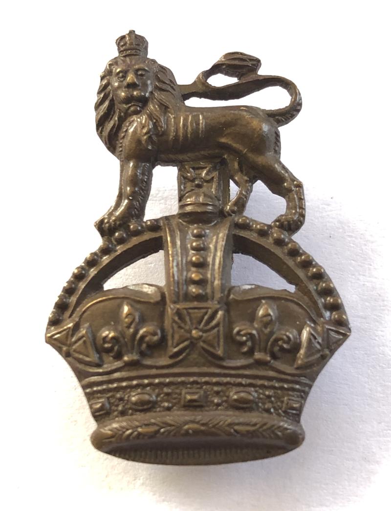 Staff Officer's WW1 OSD cap badge by J.R.Gaunt, London.