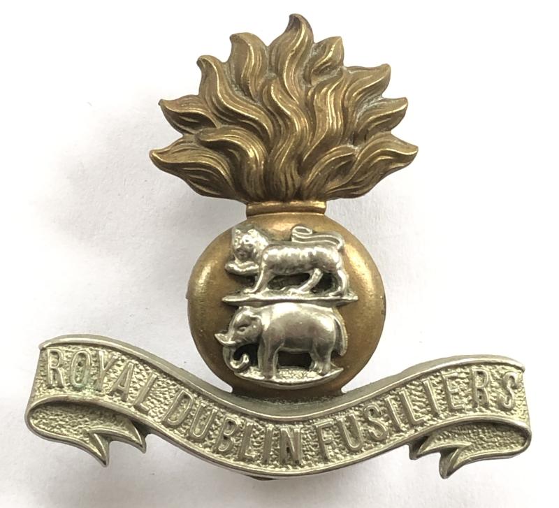 Royal Dublin Fusiliers Irish Victorian / Edwardian cap badge.