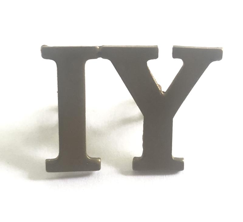 IY Imperial Yeomanry Boer War slouch hat badge / shoulder tite c. 1900-02