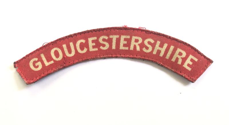 GLOUCESTERSHIRE WW2 printed infantry shoulder title.