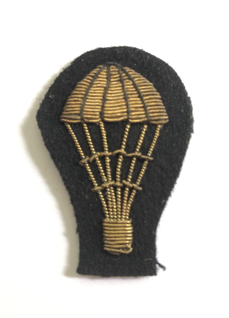 Non-Abingdon trained paratrooper bullion cuff badge.