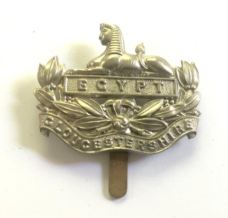 Gloucestershire Regiment WW2 cap badge.