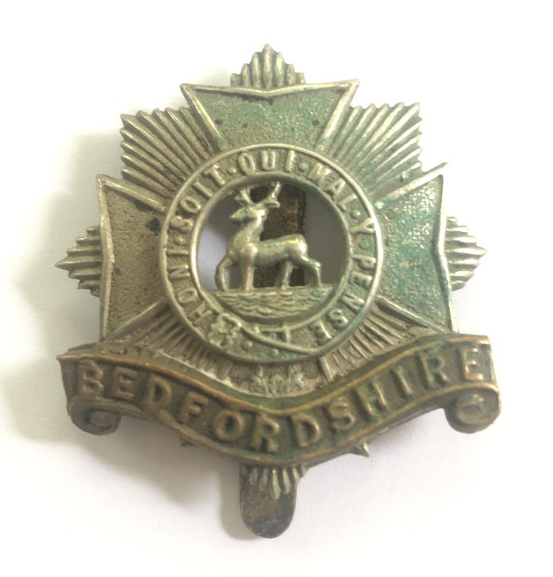 Bedfordshire Regiment WW1 cap badge.