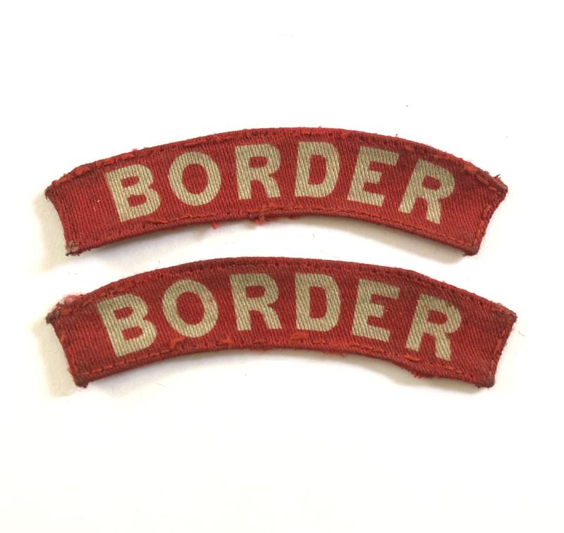 BORDER WW2  pair of printed shoulder titles c. 1943-45.