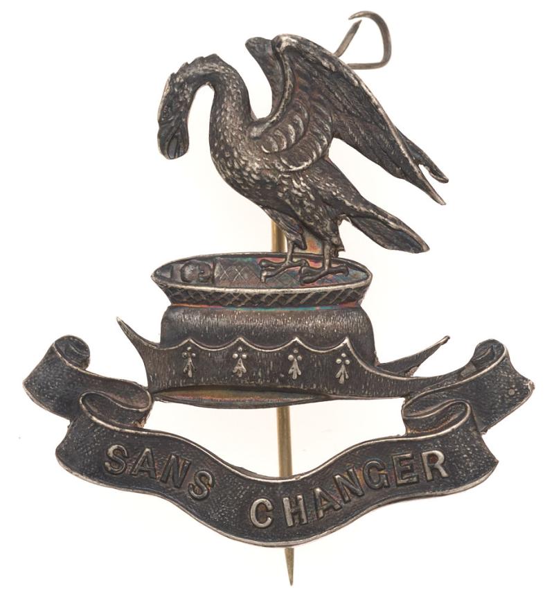 Liverpool Pals 1914 Chester hallmarked silver cap badge by Elkington & Co.