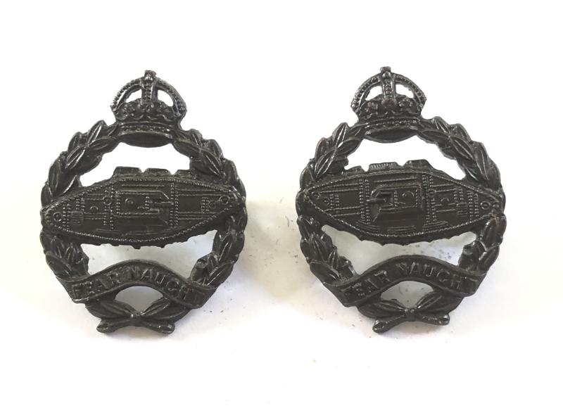 Royal Tank Regiment WW2 pair of OSD bronze collar badges.