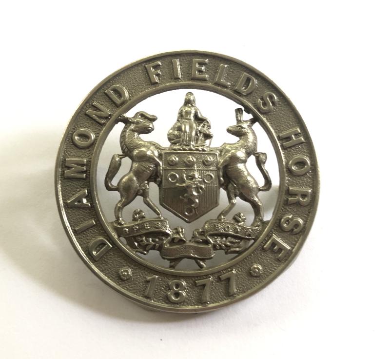Diamond Fields Horse early 20th Centery South African cap badge.