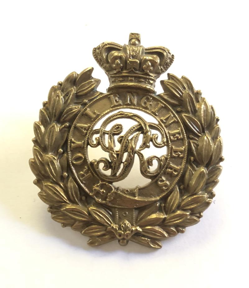 Royal Engineers Victorian cap badge c. 1896-1901.